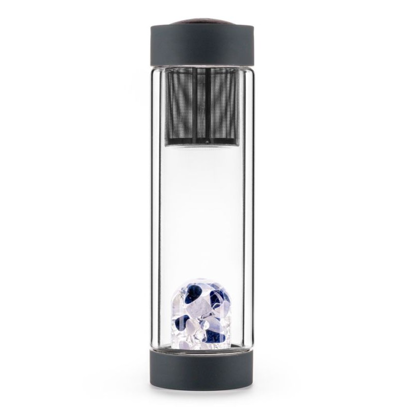 steklenička za vodo s kristali: sodalit, kalcedon in kamena strela